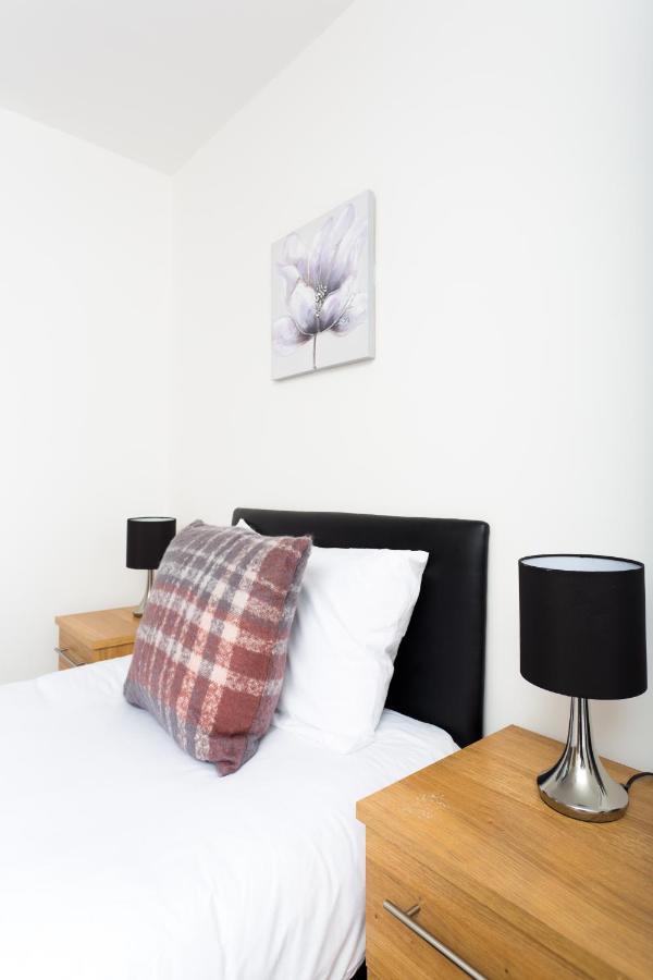 Absolute Stays on Essex: Chinatown Hub with Free Wi-Fi and Parking Birmingham Exterior photo